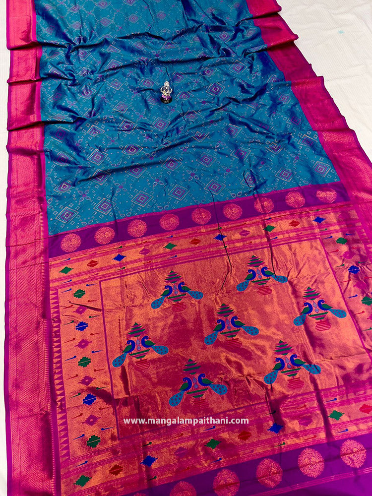 bandhani paithani saree