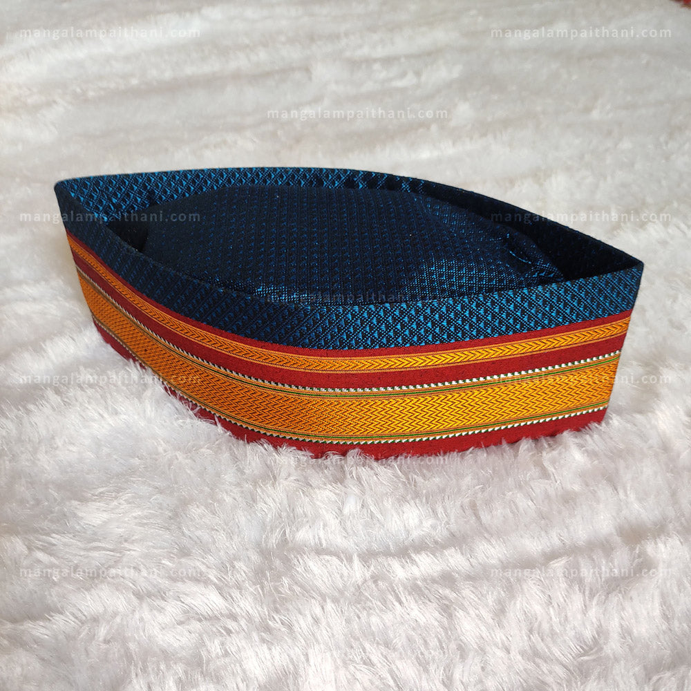 Traditional Khun Topi