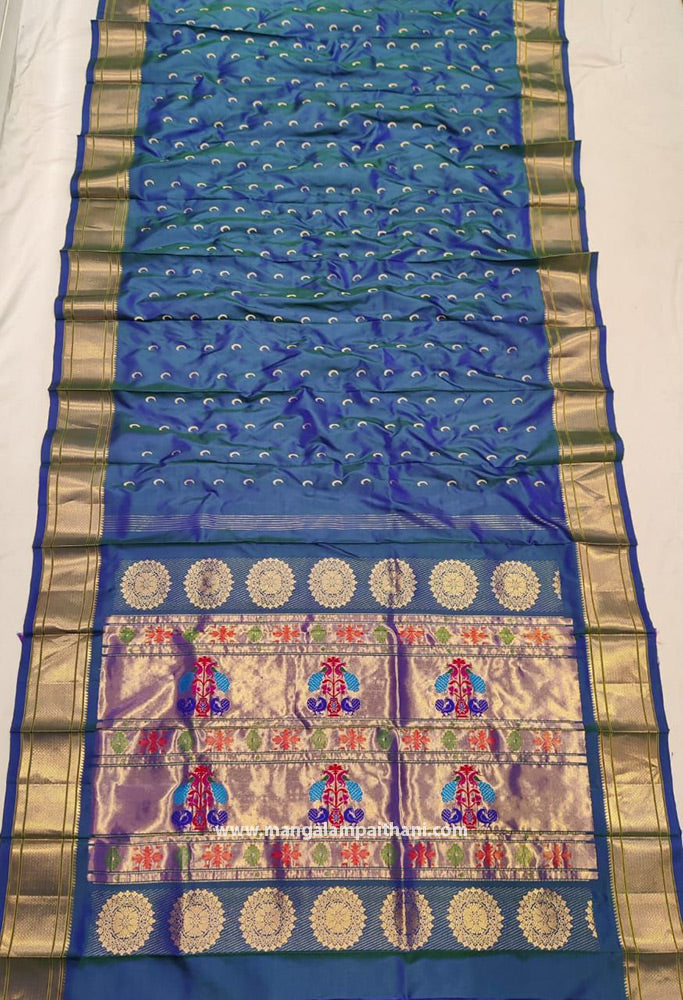 Pure Handloom Chandrakala Paithani #01