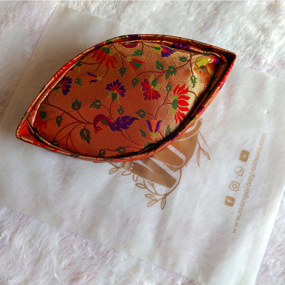 Premium Silk Traditional Paithani Topi for Men's