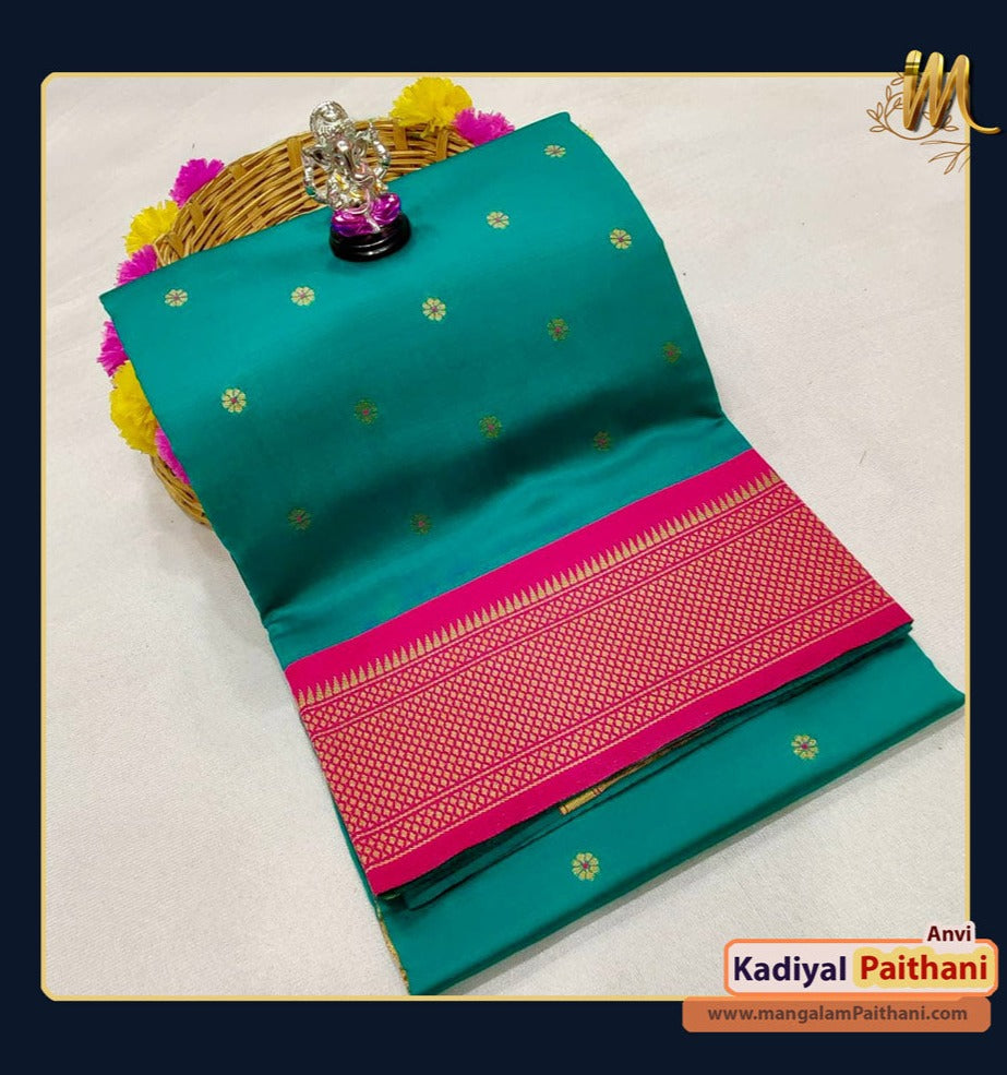 Anvi Kadiyal Paithani #05